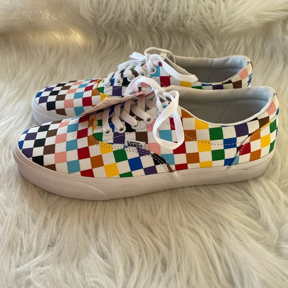 Men’s Vans Shoes - Picture 4 of 12